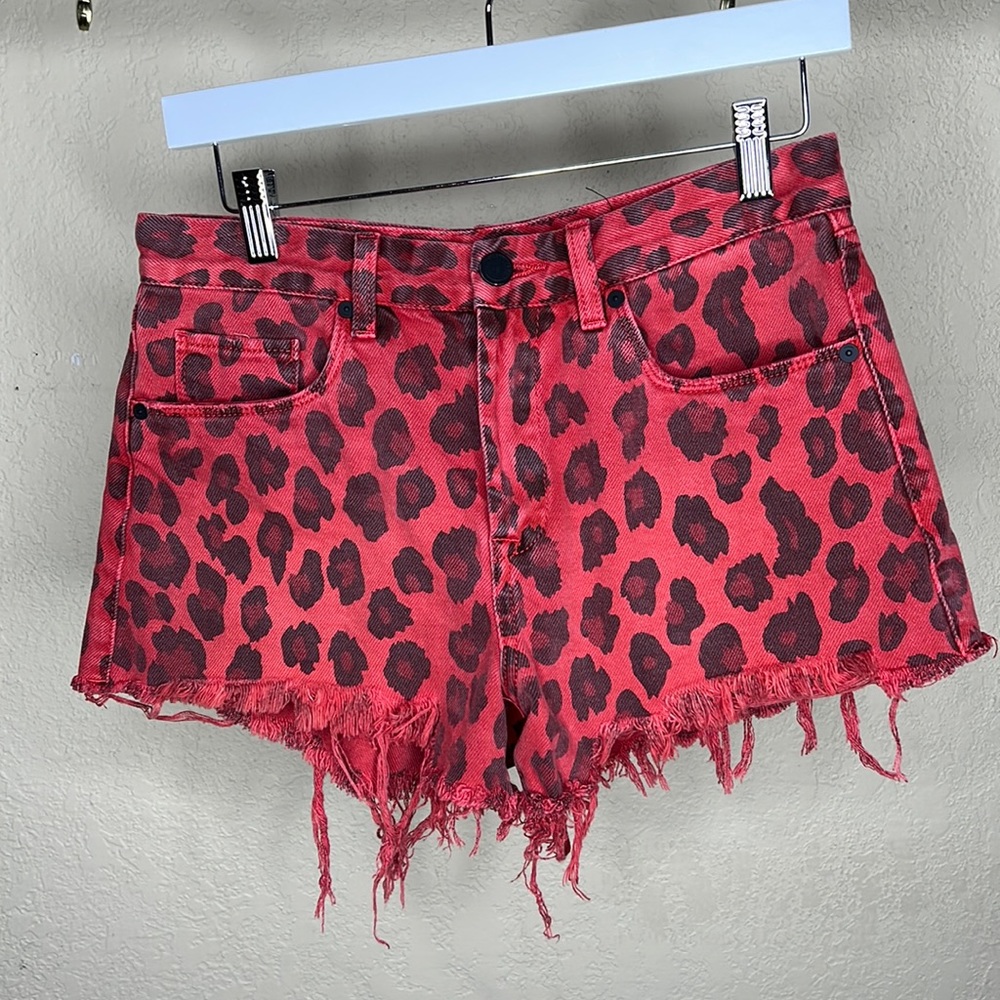 BlankNYC denim shorts “the barrow” size 27